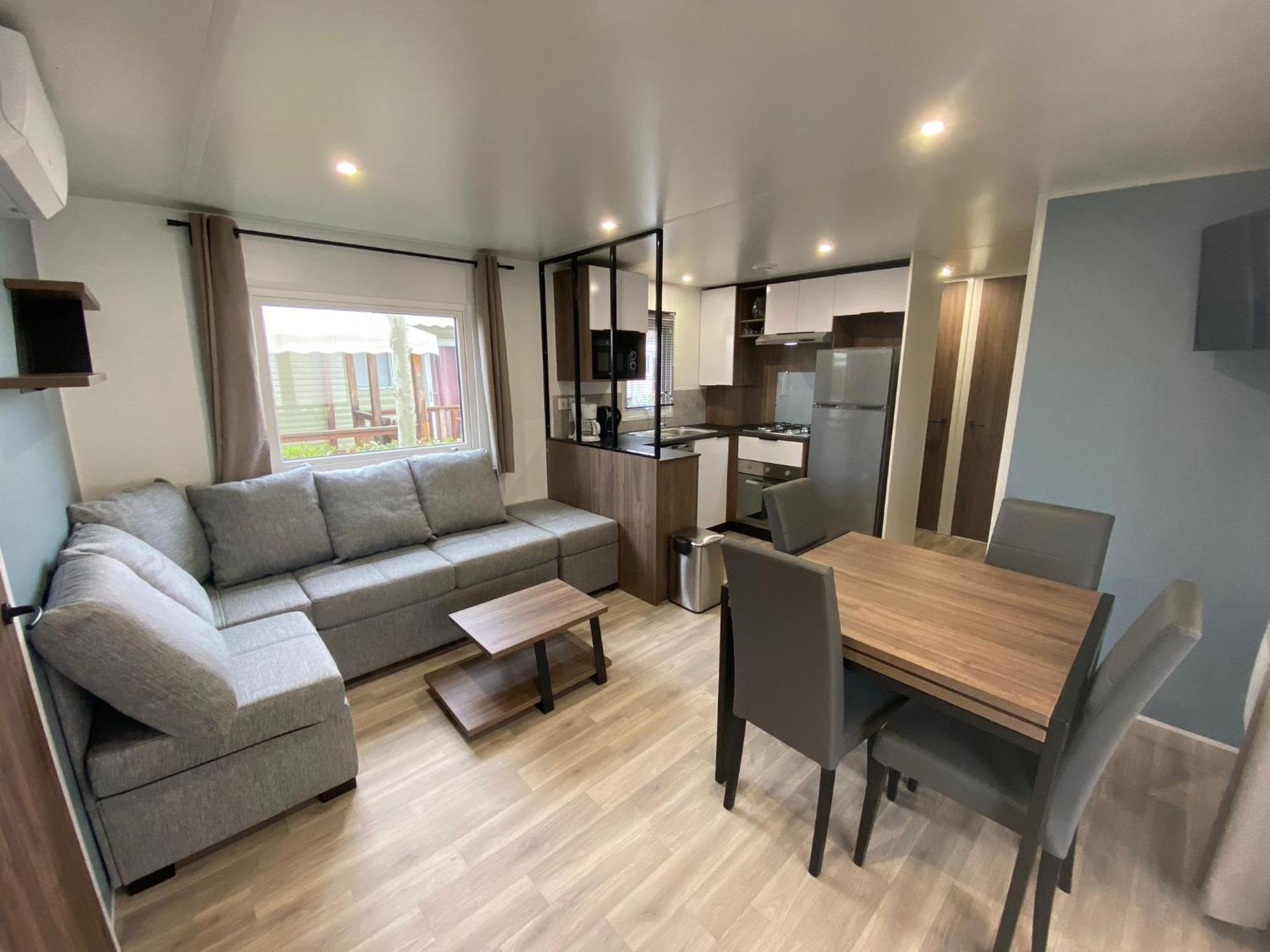 Mobil Home Familial Neuf De 2024 Pour 8 Personnes Valras-Plage Εξωτερικό φωτογραφία