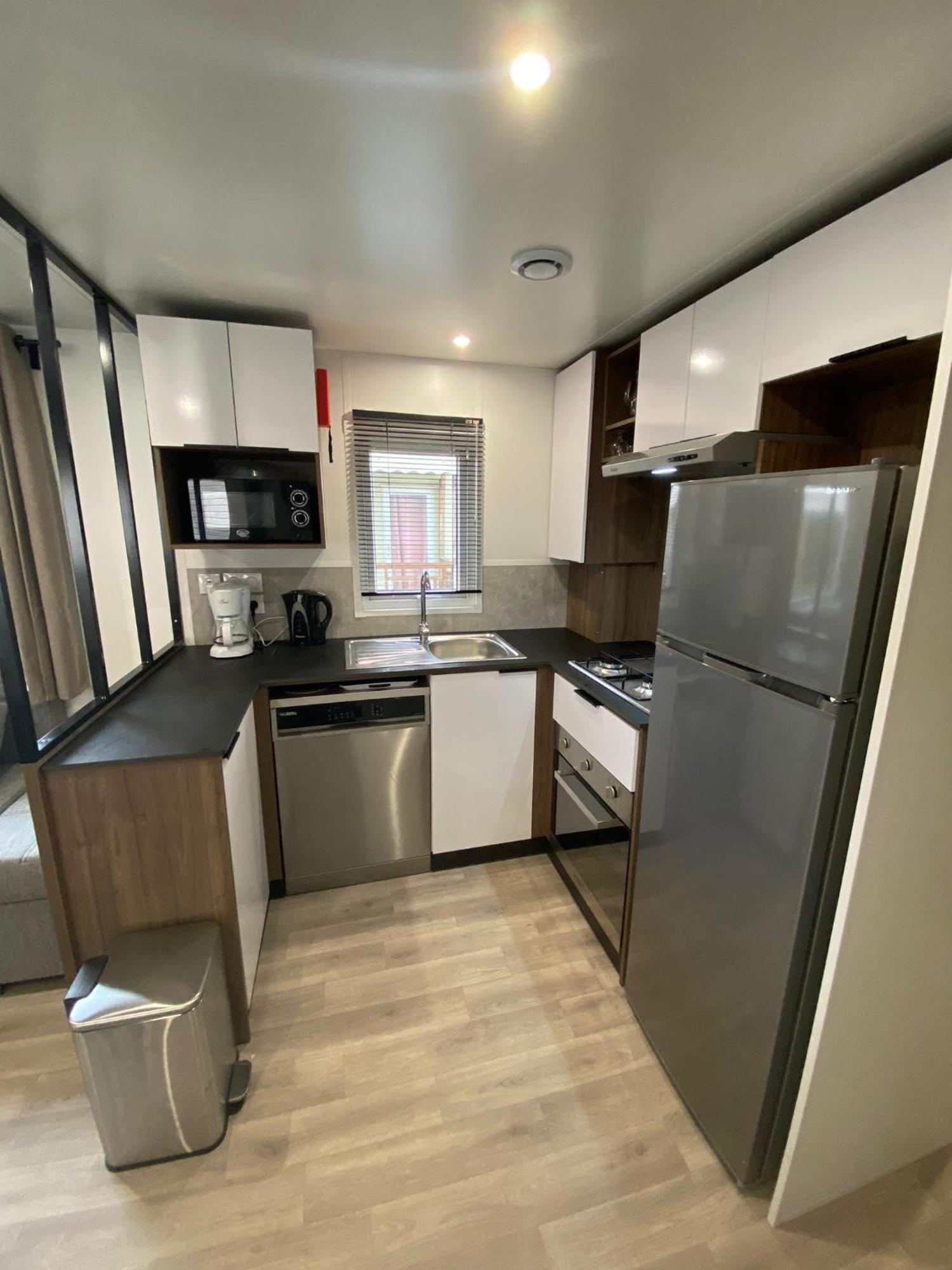 Mobil Home Familial Neuf De 2024 Pour 8 Personnes Valras-Plage Εξωτερικό φωτογραφία